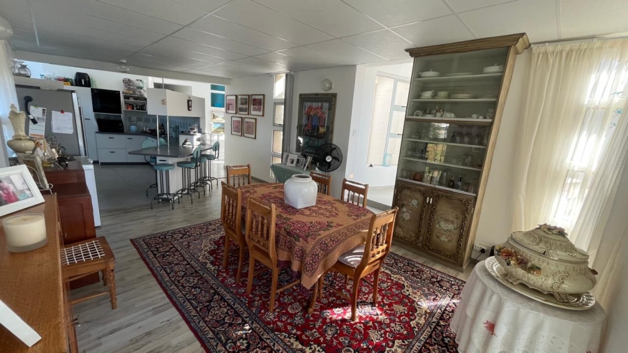 3 Bedroom Property for Sale in Wavecrest Eastern Cape